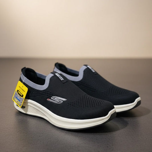 Skechers Ultra Comfort Men’s Sneakers